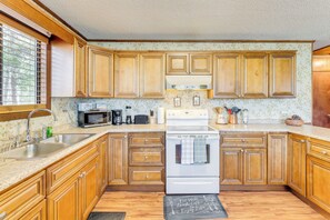 House (2 Bedrooms) | Interior