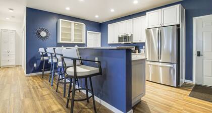 2 Mi to Lake Michigan: Home w/ Patio in Green Bay