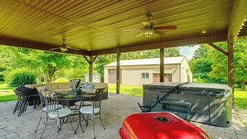 Rumah (3 Bedrooms) | Bagian depan properti