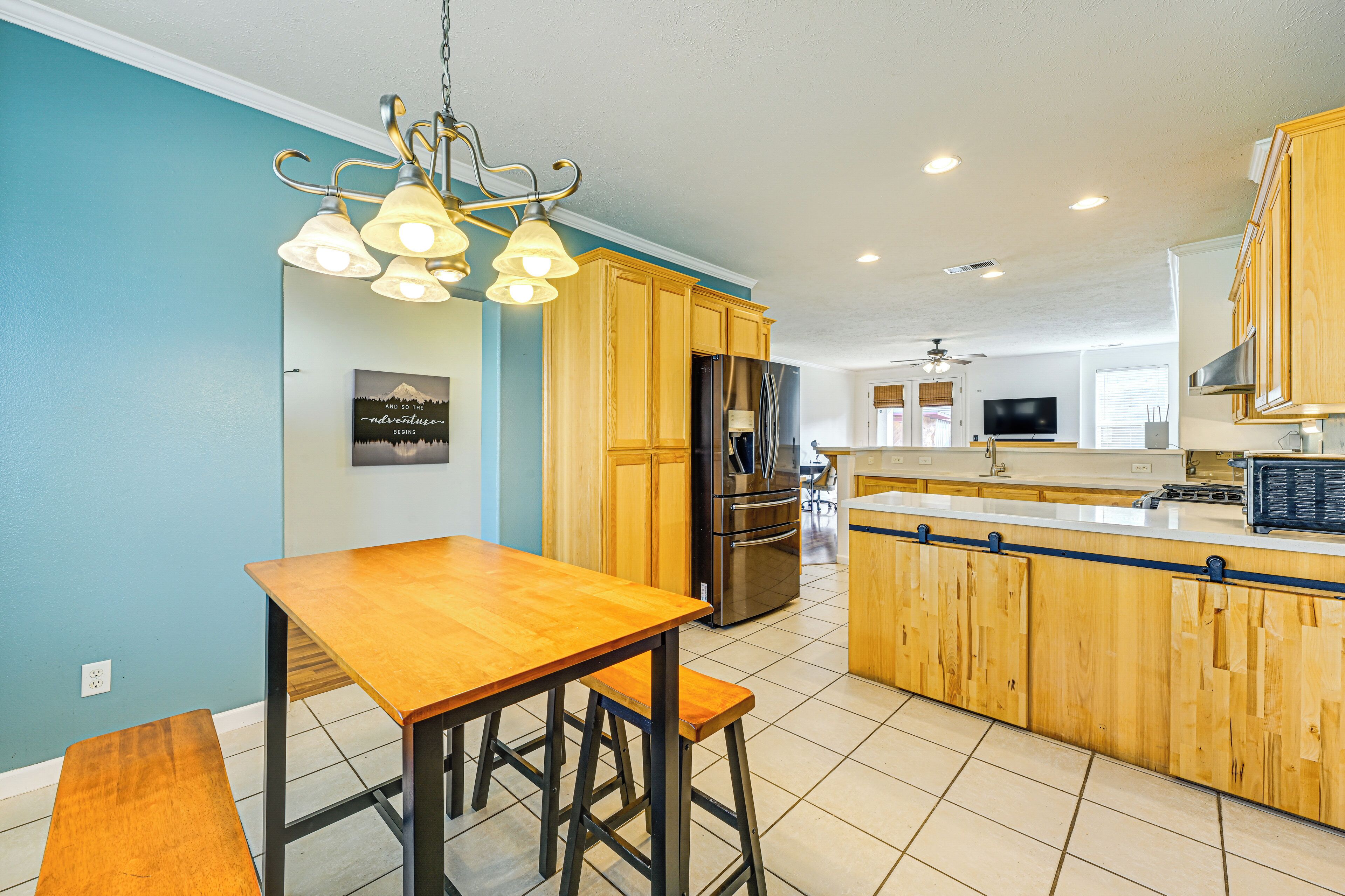 House (3 Bedrooms) | Interior