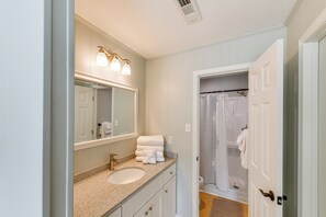 House (2 Bedrooms) | Interior - Furnished Deck! Waterfront Ocean Pines Home (Berlin)