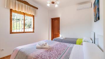 3 chambres, Wi-Fi gratuit, draps fournis