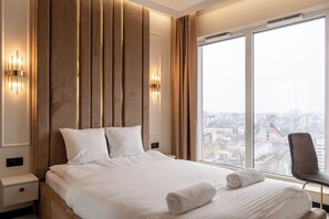 Iron/ironing board, free WiFi, bed sheets - RentPlanet - Apartamenty Quorum (Wroclaw)