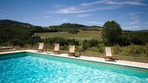 Outdoor pool, free pool cabanas, pool loungers - Campo Al Vento (Monte Castello di Vibio)
