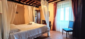 Double Room, Private Bathroom, Garden View