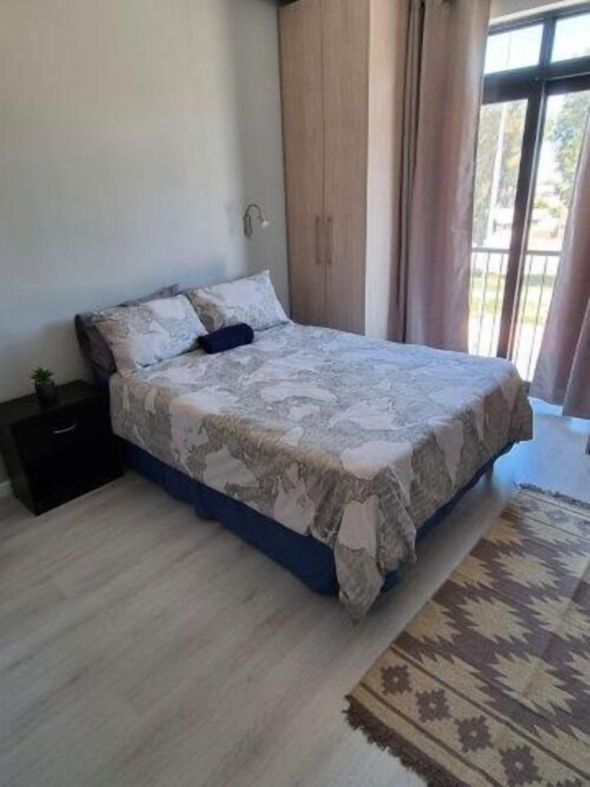 Basic Apartment, 3 Bedrooms, Non Smoking, Kitchenette | 3 bedrooms, iron/ironing board, free WiFi