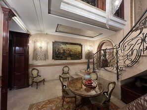 Reception - Villa Bijoux (Ploiesti)