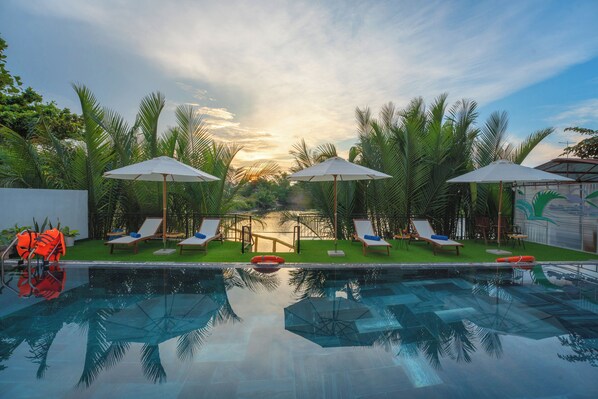 Outdoor pool - The Saltfield Hoi An Villa (Da Nang)