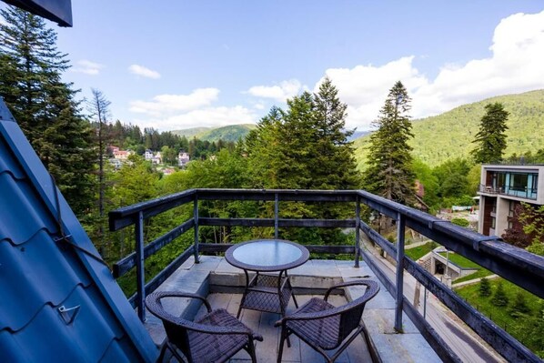 Comfort Suite, Balcony, Mountain View | Terrace/patio - Hotel Smart (Sinaia)
