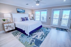 4 bedrooms, iron/ironing board, free WiFi, bed sheets - Canal-Front Luxury Duplex in Orange Beach (Orange Beach)