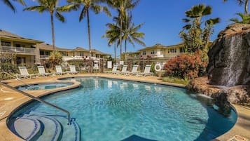 Apartamento, 3 habitaciones | Piscina