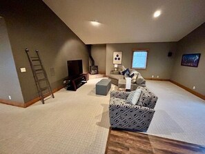 House, 3 Bedrooms | Living area