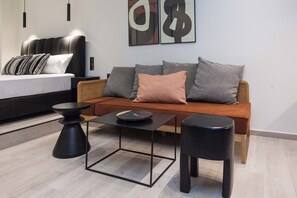 Living area - Lovely Brand New Studio byVictoria Metro (Athens)