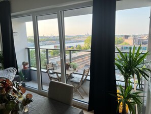 公寓, 河景 | 露台