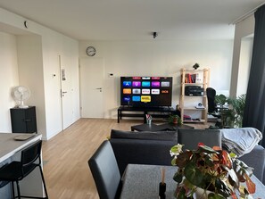 Appartement, vue fleuve | Coin séjour