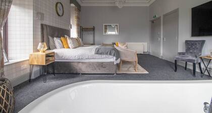 Lugton Rooms - Executive Suite