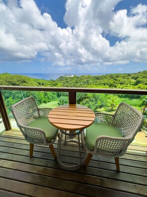 Suite superior, lanai, vista al mar | Wifi gratis 