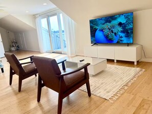 Interior - Waterview Oasis by Buckroe Beach (Hampton)