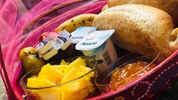 Makan di kamar