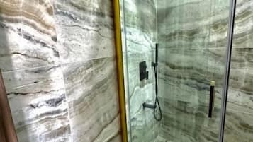 Exclusive Room, 2 Bedrooms | Bathroom | Separate tub and shower, jetted tub, rainfall showerhead