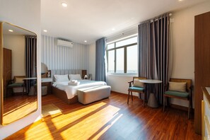 Habitació Deluxe, vistes a l'oceà | Escriptori, espai de treball apte per a portàtils i wifi gratuïta