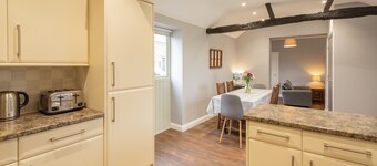 Host & Stay | Croft Cottage