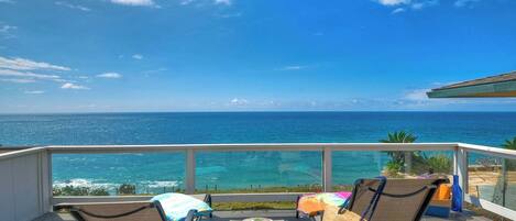 Condo, Multiple Beds, Patio, Ocean View (Beachfront Sunset) | Property grounds