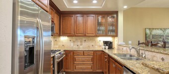 Valentina Suite 202 a Luxury 3-Bedroom Ocean View Rental in Pismo Beach