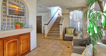 Spacious and Comfort with Ocean Views - Valentina Suite 203