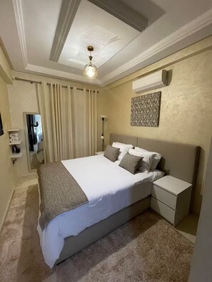 2 slaapkamers, een strijkplank/strijkijzer, wifi, beddengoed