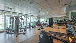 Gym - Walkable to Metro at Heart of JLT (Dubai)