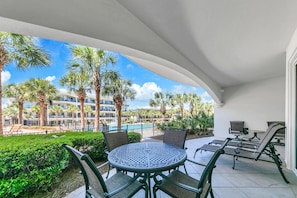 Outdoor dining - Adagio Ground Floor Unit - Updates for 2025! (Santa Rosa Beach)
