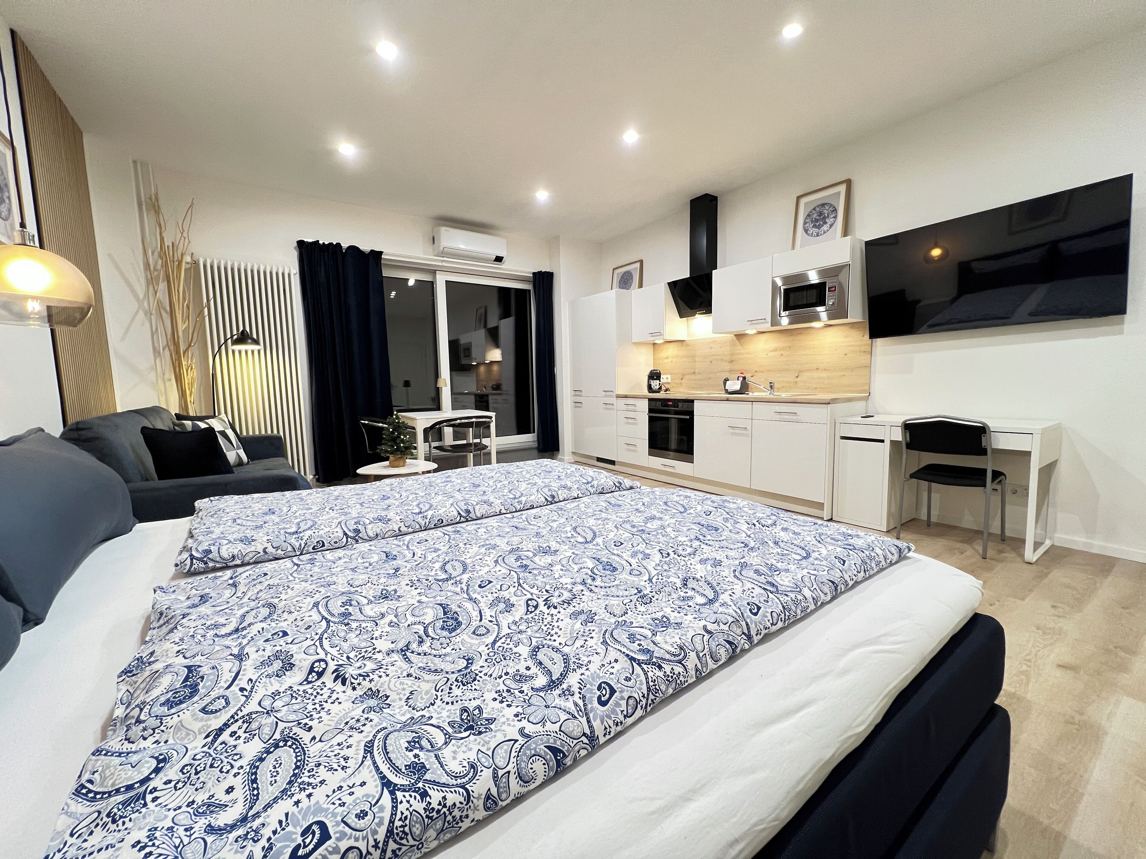 1 chambre, bureau, fer et planche à repasser, Wi-Fi gratuit