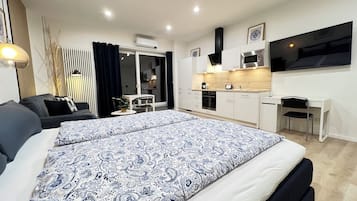 1 chambre, bureau, fer et planche à repasser, Wi-Fi gratuit