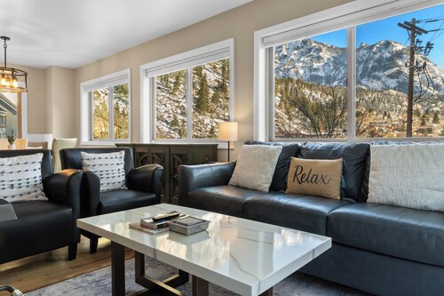 Completely Remodeled Townhome | On Uncompahgre River! | Walk to Town