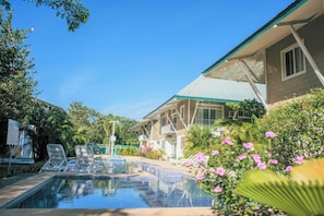 Outdoor pool - Modern Style Prime Location near Tamarindo (Tamarindo)