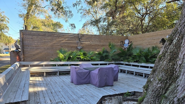 Unclassified image, 1 of 17, button - Pet Friendly Cottage Near Beach & Pier Village (Saint Simons Island)
