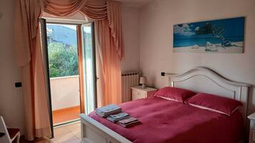 3 chambres, fer et planche Ă repasser, Wi-Fi, draps fournis