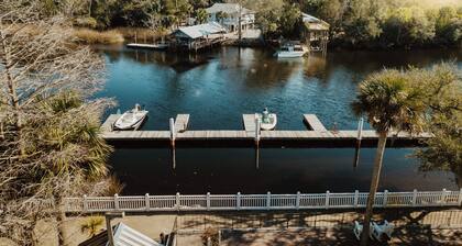 Anchor Hill- 4 bedrooms, WiFi & pool table in the Stein. Landing Resort