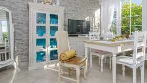 Unclassified image, 5 of 25, button - Great One-Bedroom Apartment in the quiet oasis (Orebic)