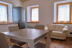 Dining - Lake view two-room apartment (Auronzo di Cadore)