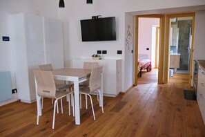 Dining - Lake view two-room apartment (Auronzo di Cadore)
