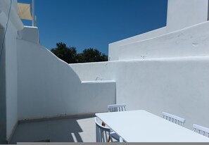 Apartment | 6 bedrooms, desk - Lemonia Suites With Outdoor BBQ Area (Naxos)