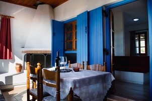 House | 1 bedroom