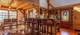 Stunning 3 br Timber Frame Ski Retreat on 6 acres