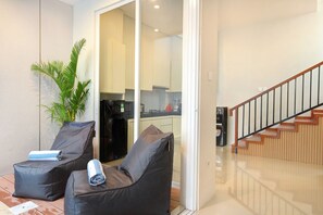 Sun deck - Villa Kyra Canggu (Canggu)