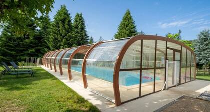 ZEcamping 3 étoiles piscine couverte dog friendly roulotte BBQ 18m2 4 pers