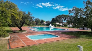 Pool - #266 Luxurious Villa Bellagio by Home Holidays (Albufeira)