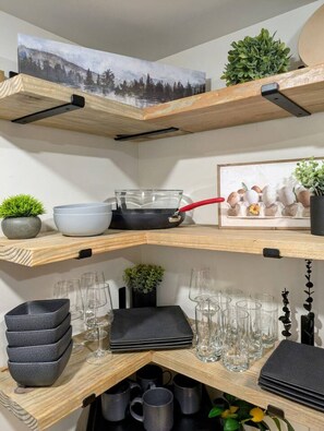 Interior - "The Treehouse"/HotTub/New Constr./NO Cleaning Fee (Morganton)