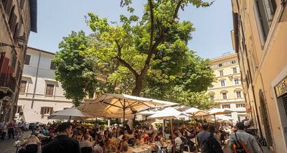 Campo De' Fiori Apartments